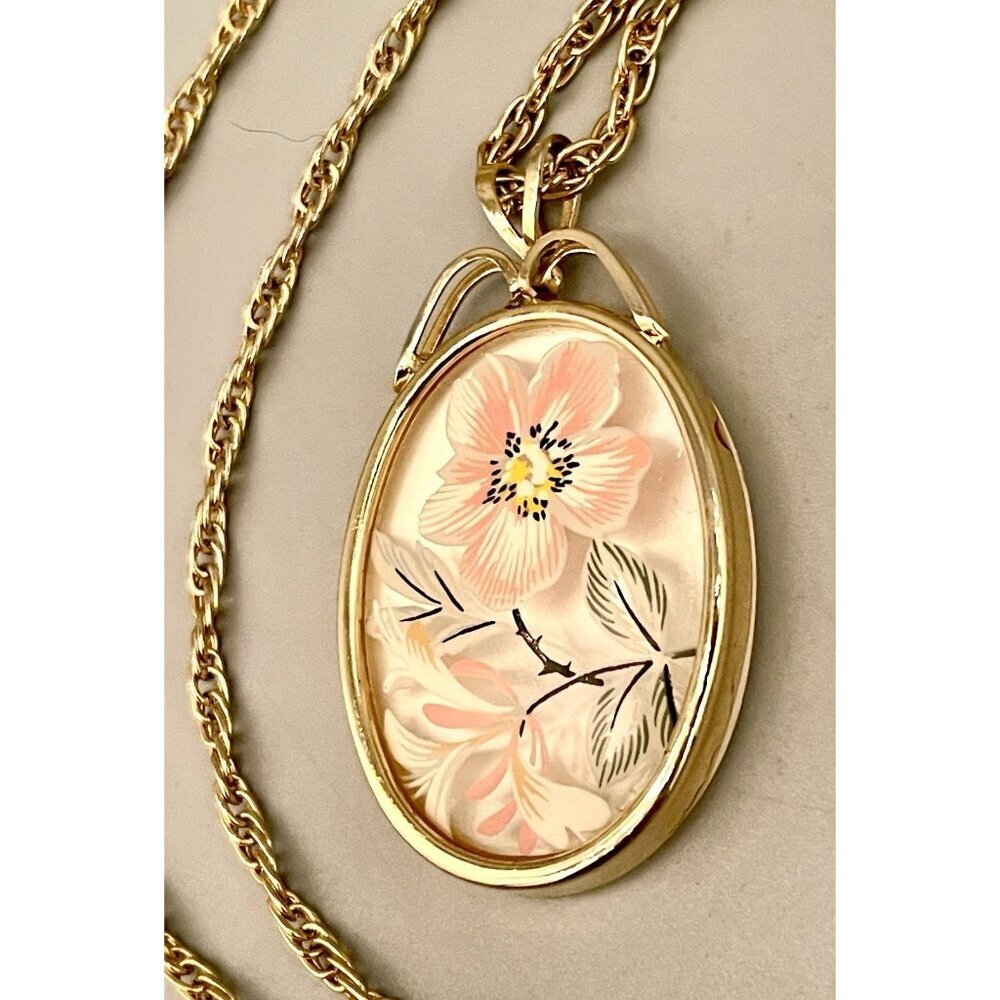 Victorian Floral Cameo Necklace Pink Poppy Gold Tone Rope Chain Reverse Painted